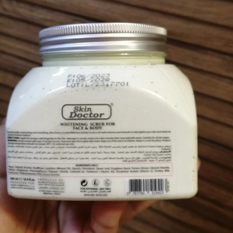 اسکراب دکتر اسکین شیر الاغ صورت و بدن Skin Doctor